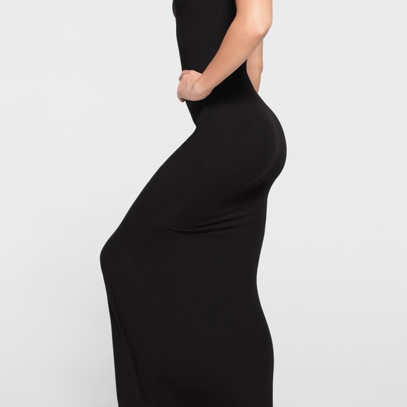 Skims maxi dress - Picture 3 of 4
